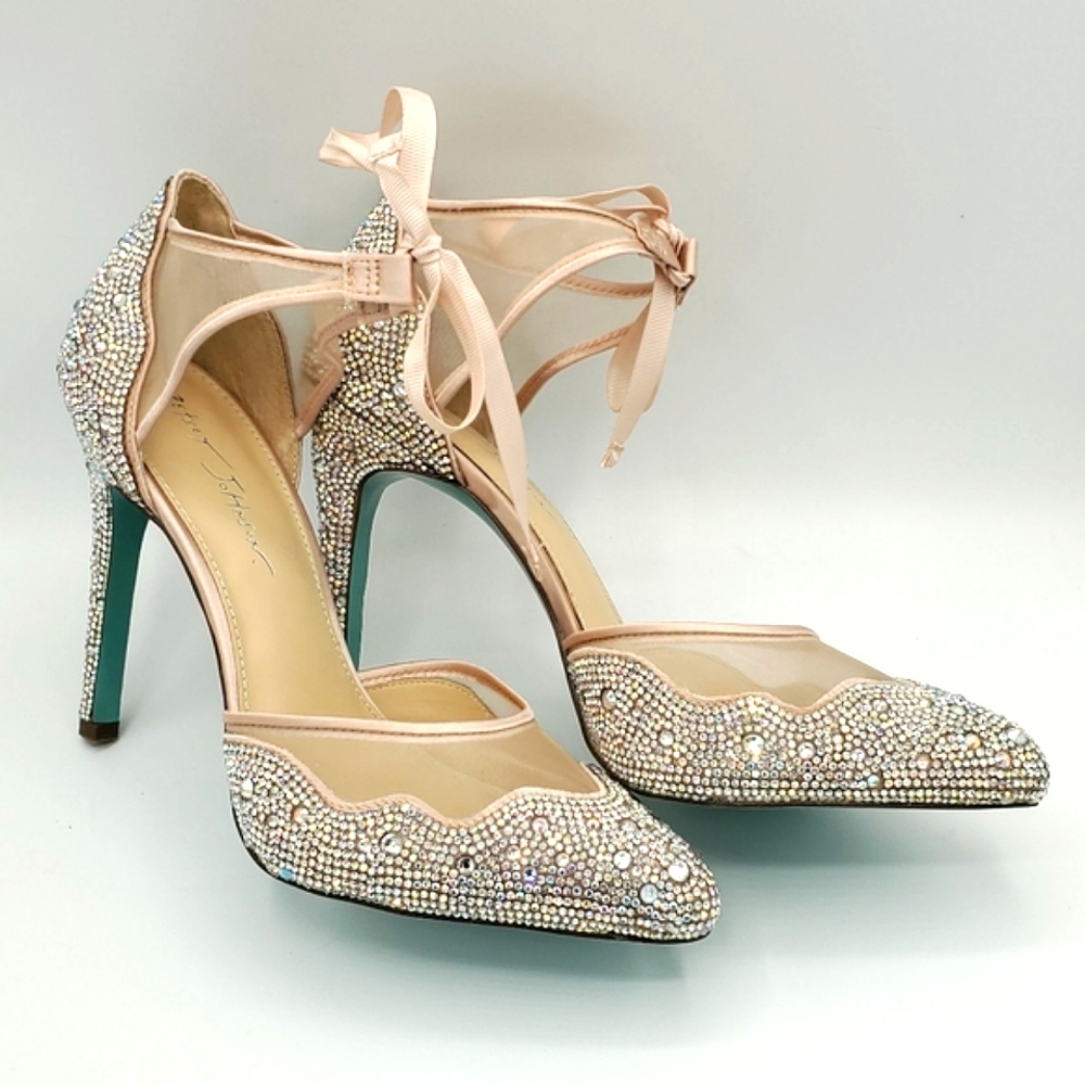 Betsey Johnson Iris pumps NWOB - Picture 12 of 12